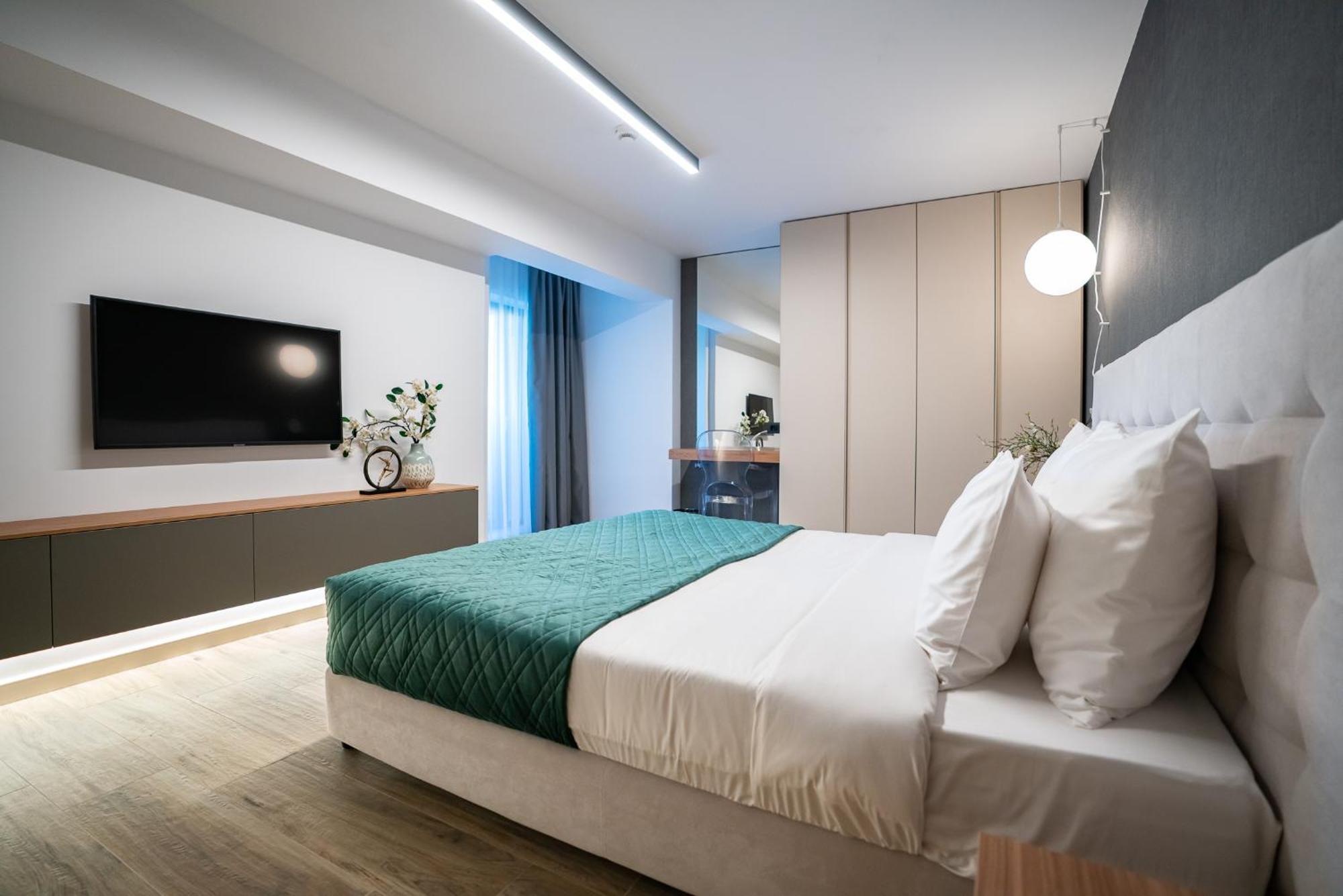 Novos Aparthotel Bucureşti Ngoại thất bức ảnh