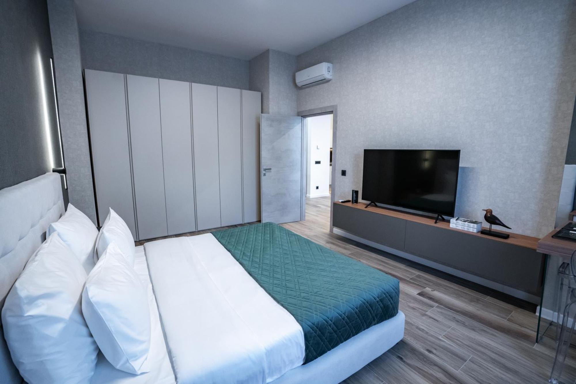Novos Aparthotel Bucureşti Ngoại thất bức ảnh